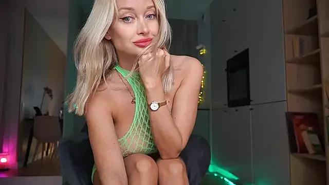 Check-out the world of girls and talk with our steaming hot slutz, bringing your desired characters to life with authentic apparel and cam streams.