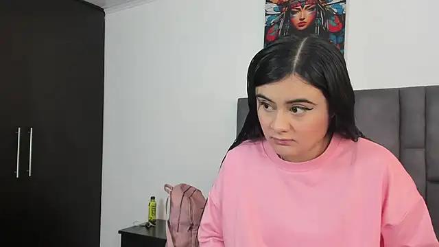 Check-out the world of girls and talk with our steaming hot slutz, bringing your desired characters to life with authentic apparel and cam streams.