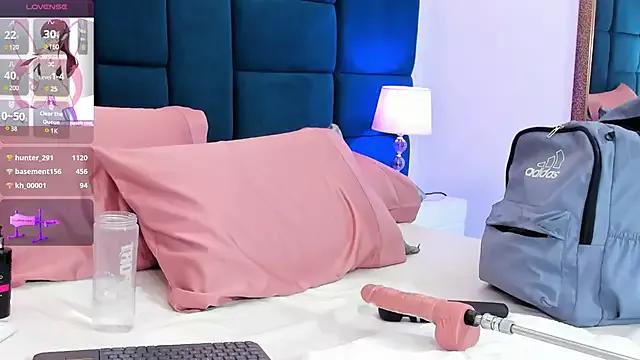 Check-out the world of girls and talk with our steaming hot slutz, bringing your desired characters to life with authentic apparel and cam streams.