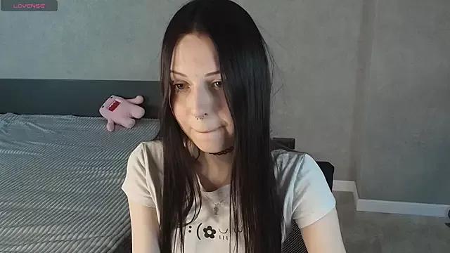 Check-out the world of girls and talk with our steaming hot slutz, bringing your desired characters to life with authentic apparel and cam streams.