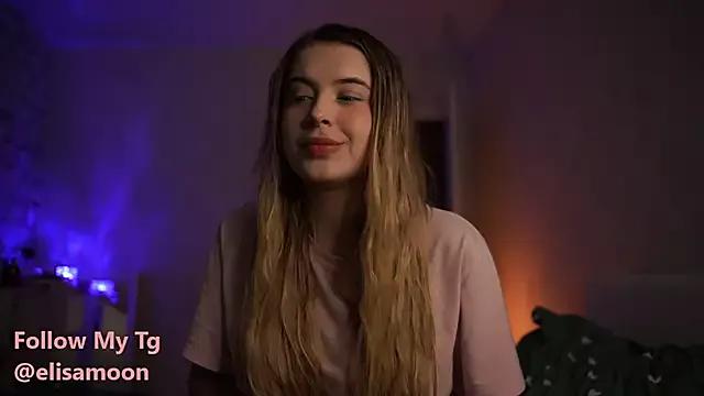 Check-out the world of girls and talk with our steaming hot slutz, bringing your desired characters to life with authentic apparel and cam streams.