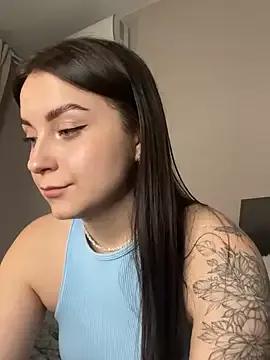 ellie_ssexy from StripChat is Freechat