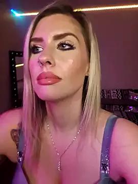 Photos of ellieconradxo from StripChat is Freechat