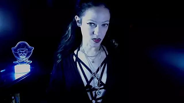 Elvira_Black from StripChat is Freechat