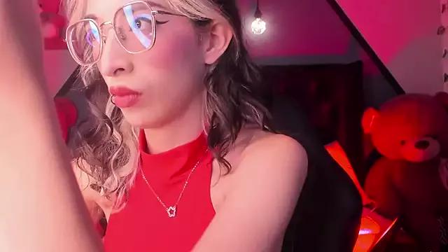 emilia_tellez from StripChat is Freechat