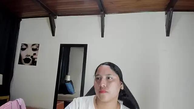EmiliWilliams from StripChat is Freechat
