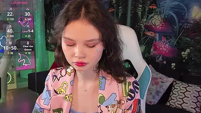 Check-out the world of girls and talk with our steaming hot slutz, bringing your desired characters to life with authentic apparel and cam streams.