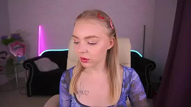Check-out the world of girls and talk with our steaming hot slutz, bringing your desired characters to life with authentic apparel and cam streams.