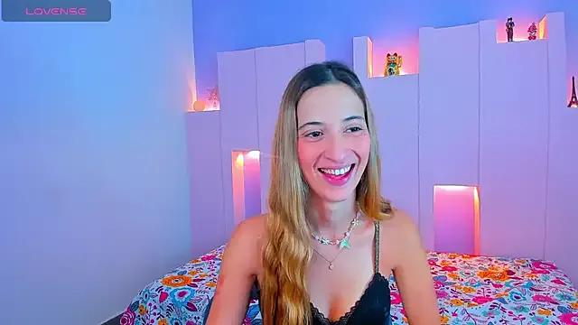 Check-out the world of girls and talk with our steaming hot slutz, bringing your desired characters to life with authentic apparel and cam streams.