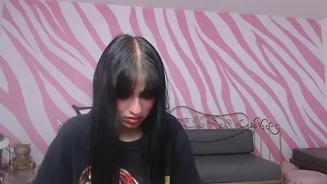 Check-out the world of girls and talk with our steaming hot slutz, bringing your desired characters to life with authentic apparel and cam streams.