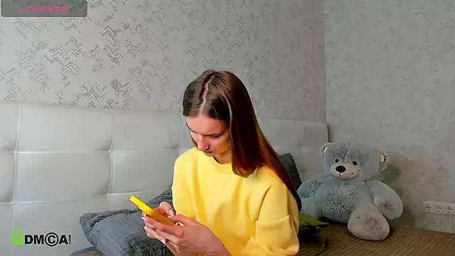 Emma_Jhons0n from StripChat is Freechat