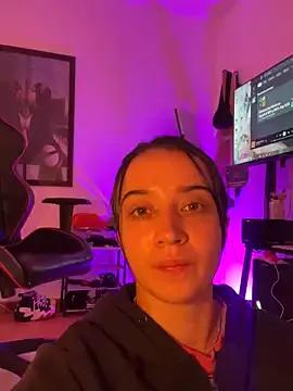 EmmyEvans1 from StripChat is Freechat