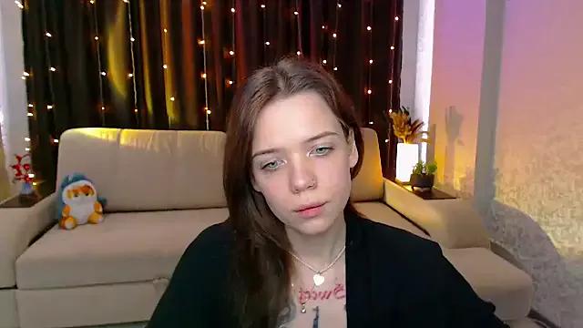 enchanting_chloe from StripChat is Freechat