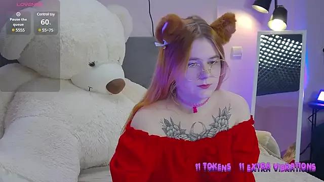 Check-out the world of girls and talk with our steaming hot slutz, bringing your desired characters to life with authentic apparel and cam streams.