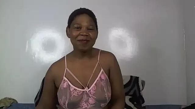 FunLadyxx from StripChat is Freechat