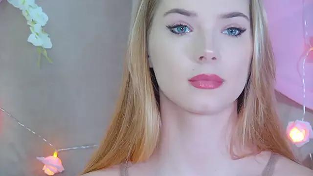 GentleRossi from StripChat is Freechat