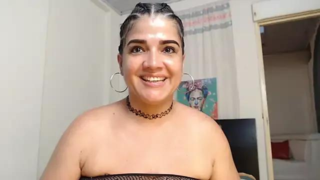 Check-out the world of girls and talk with our steaming hot slutz, bringing your desired characters to life with authentic apparel and cam streams.
