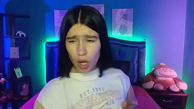 GraceSquirtExtrem from StripChat is Freechat