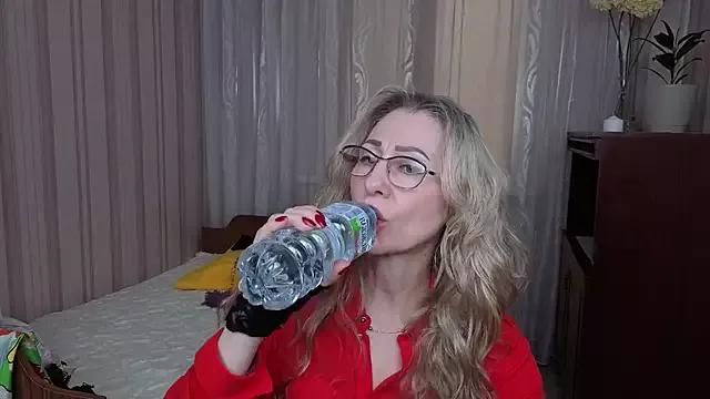 Check-out the world of girls and talk with our steaming hot slutz, bringing your desired characters to life with authentic apparel and cam streams.