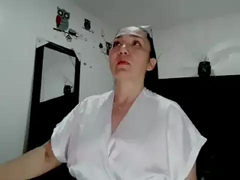 Hanna-33 from StripChat is Freechat
