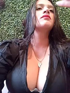 Check-out the world of girls and talk with our steaming hot slutz, bringing your desired characters to life with authentic apparel and cam streams.