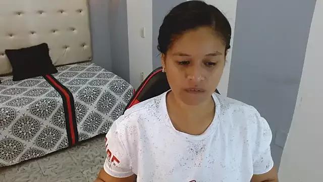 Hazel_donna from StripChat is Freechat