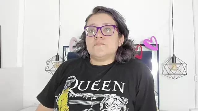 Check-out the world of girls and talk with our steaming hot slutz, bringing your desired characters to life with authentic apparel and cam streams.
