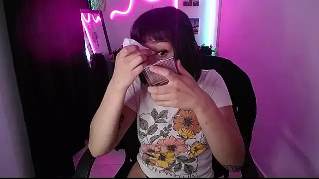 Check-out the world of girls and talk with our steaming hot slutz, bringing your desired characters to life with authentic apparel and cam streams.