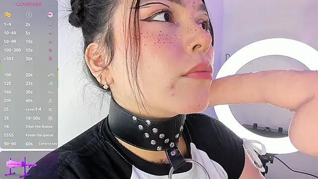 Check-out the world of girls and talk with our steaming hot slutz, bringing your desired characters to life with authentic apparel and cam streams.