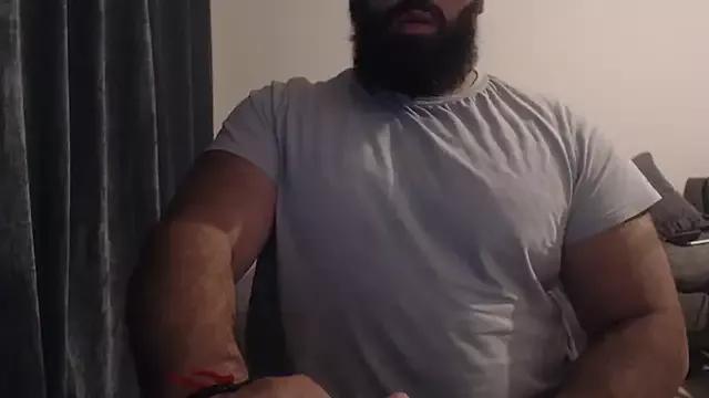 hugemachohandsome from StripChat is Freechat