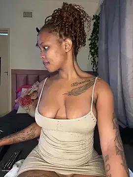 Photos of InkLady444 from StripChat is Freechat