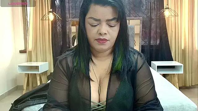 Iris_Palmer_ from StripChat is Freechat