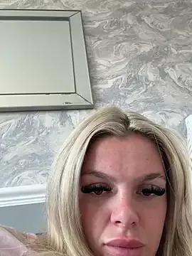 Photos of Irish_BarbieX from StripChat is Freechat