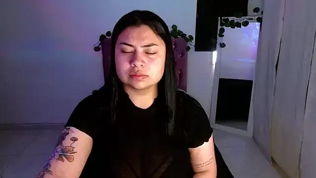 Check-out the world of girls and talk with our steaming hot slutz, bringing your desired characters to life with authentic apparel and cam streams.