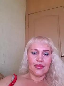 IsabellaBoni from StripChat is Freechat