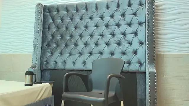 JACKRAVENN from StripChat is Freechat