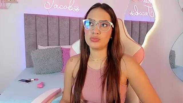 Check-out the world of girls and talk with our steaming hot slutz, bringing your desired characters to life with authentic apparel and cam streams.