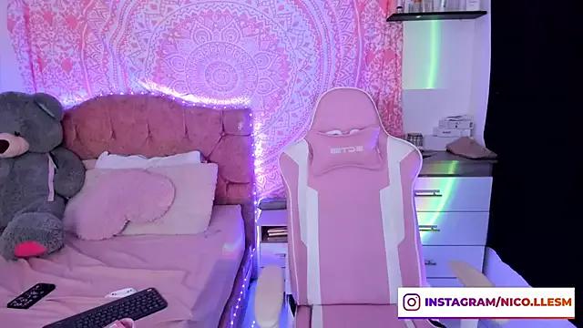 Check-out the world of girls and talk with our steaming hot slutz, bringing your desired characters to life with authentic apparel and cam streams.