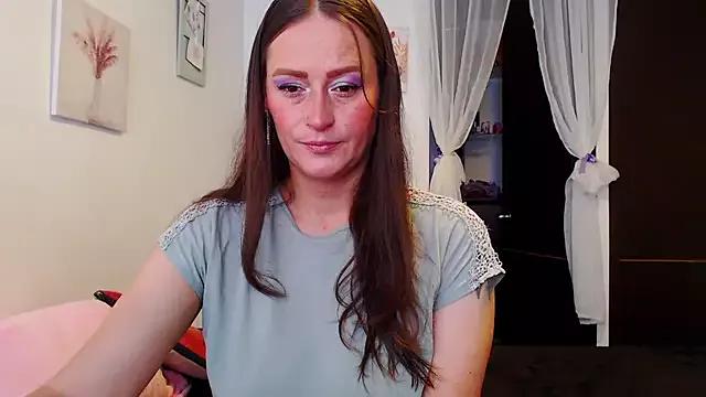 Photos of JadeHiilton from StripChat is Freechat