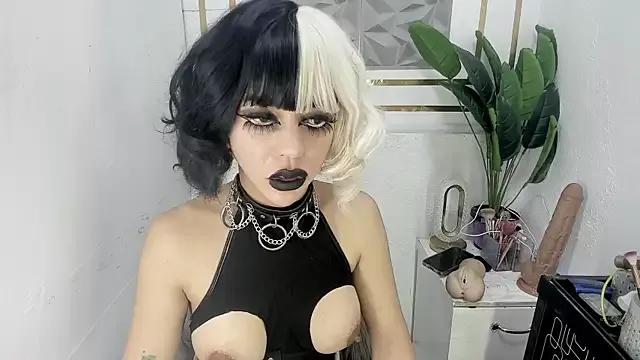 janecomander from StripChat is Freechat