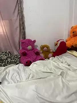 Get ready to be blown away by the craziness and talent of our smalltits streaming cam slutz on our smalltits page. From Alteredbuttholes to Cuckik, we've got the sexiest cam feed gallery.