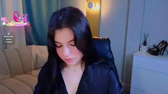 Check-out the world of girls and talk with our steaming hot slutz, bringing your desired characters to life with authentic apparel and cam streams.