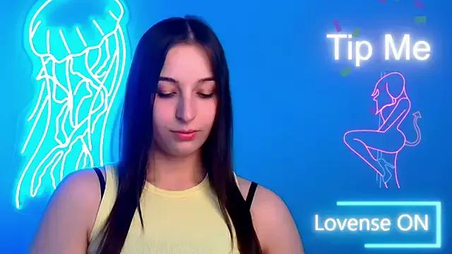 Jessie_Kisss from StripChat is Freechat