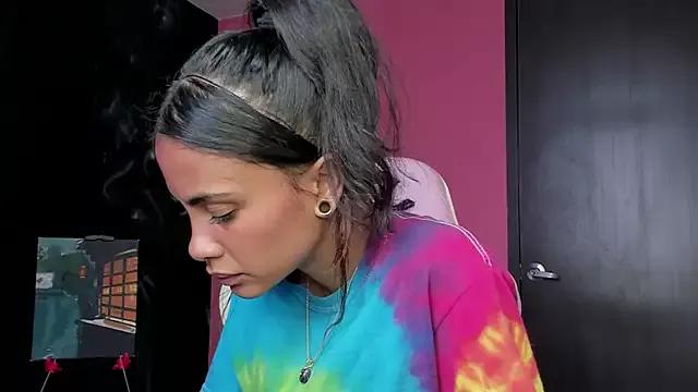 Juanadearco5 from StripChat is Freechat