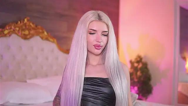 Check-out the world of girls and talk with our steaming hot slutz, bringing your desired characters to life with authentic apparel and cam streams.
