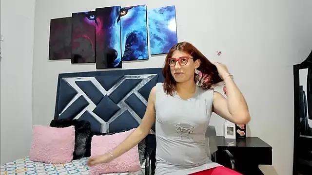 Check-out the world of girls and talk with our steaming hot slutz, bringing your desired characters to life with authentic apparel and cam streams.