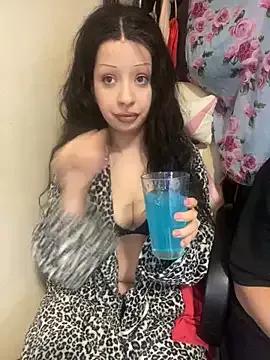 Check-out the world of girls and talk with our steaming hot slutz, bringing your desired characters to life with authentic apparel and cam streams.