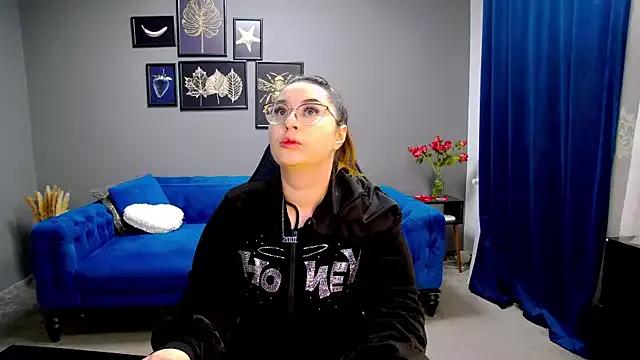 Check-out the world of girls and talk with our steaming hot slutz, bringing your desired characters to life with authentic apparel and cam streams.