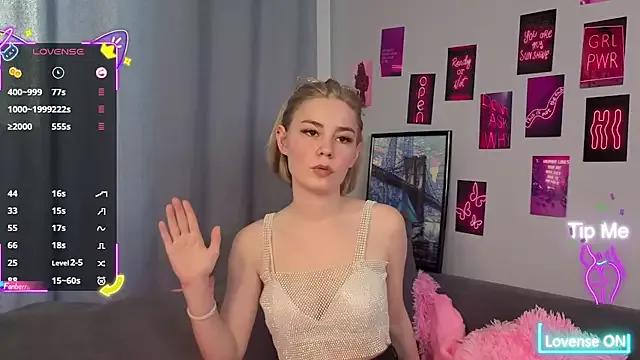 Check-out the world of girls and talk with our steaming hot slutz, bringing your desired characters to life with authentic apparel and cam streams.