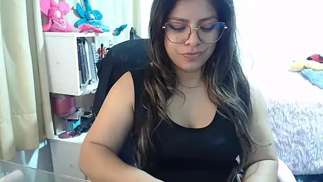 KatteAngelLat from StripChat is Freechat